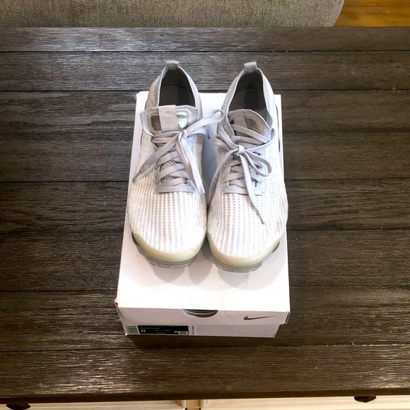 Nike Other - Gently Worn Nike VaporMax fly knit 3